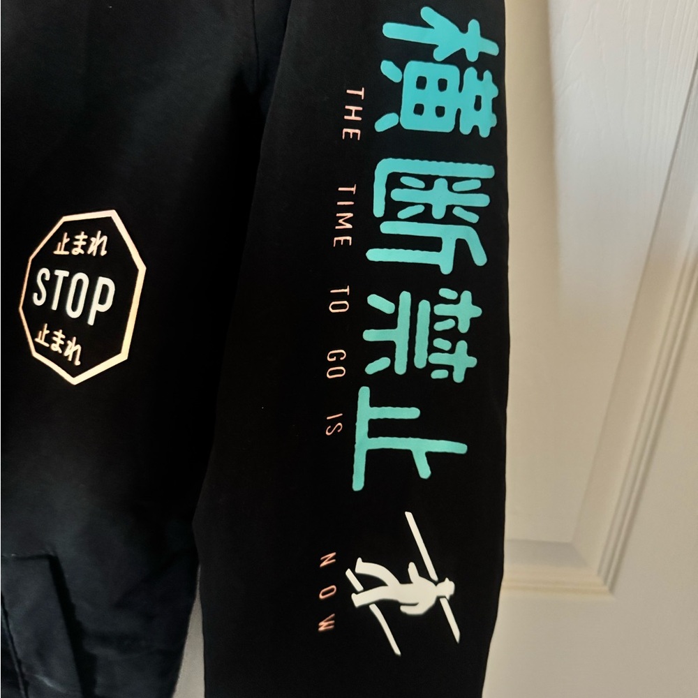 Men’s Brooklyn Black Graphic Windbreaker Jacket with Teal & Pink Accents - Picture 7 of 9